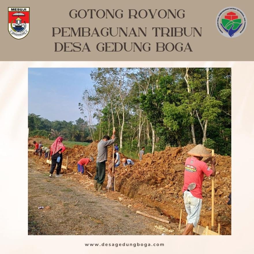 Pemdes Gedung Boga Bangun Tribun Desa